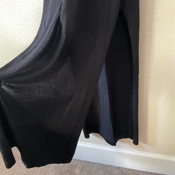 Knit Maxi Dress - Picture 5 of 10